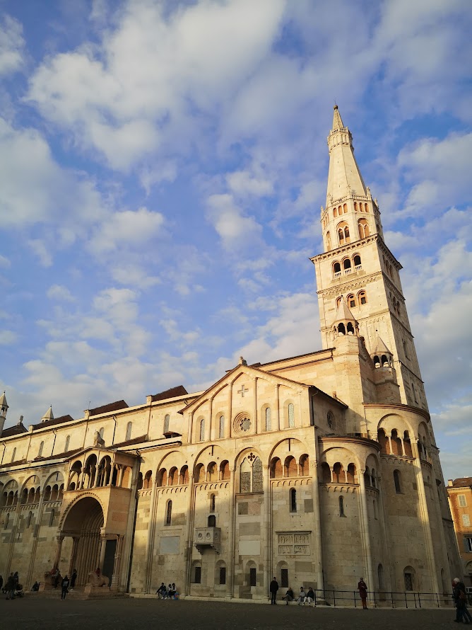 ghirlandina cathedral in Modena